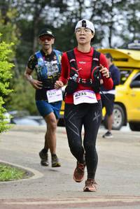 BIB: 8247, 8235
                            <button type="button" onclick="openModal(13383083)" class="btn btn-primary btn-sm float-right btn-popup" data-toggle="modal" data-target=".modal-high-quality">
                        <i class="fas fa-shopping-cart"></i> Add to Cart
                    </button>
                                            <button type="button" onclick="isThisMe(13383083, true)" class="btn btn-success btn-sm float-right btn-popup btn-isme hidden" data-toggle="tooltip" data-placement="bottom" title="นี่คือรูปของคุณใช่ไหม คลิกที่นี่เพื่อเอาเข้าอัลบั้ม">
                        <i class="fas fa-plus"></i> Add to album
                    </button>
                    <button type="button" onclick="isThisMe(13383083, false)" class="btn btn-warning btn-sm float-right btn-popup btn-isnotme hidden">
                        <i class="fas fa-ban"></i> Remove from album
                    </button>